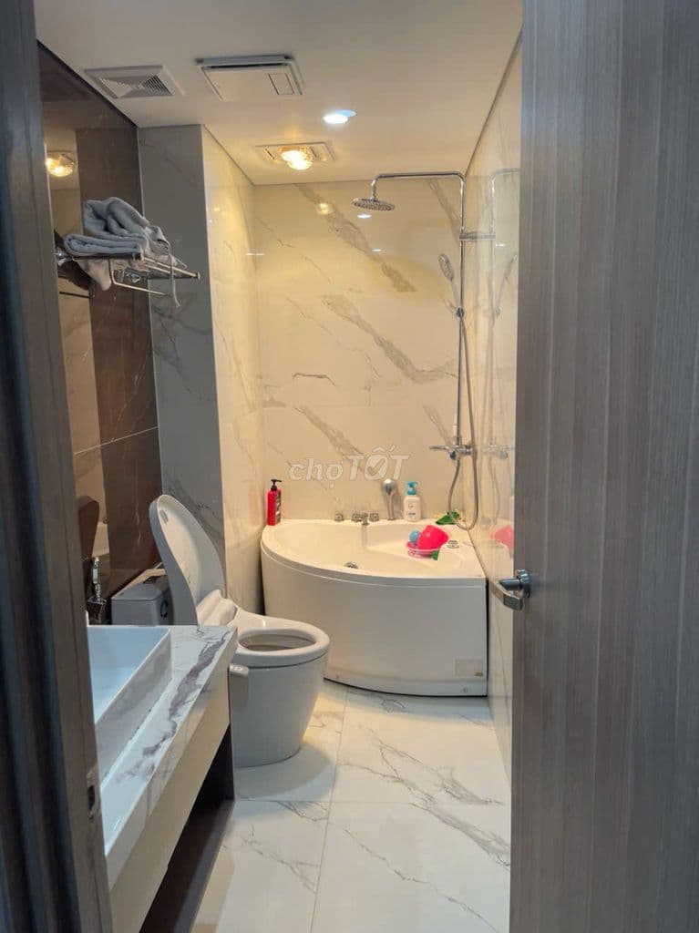 Bán thiện trí căn 3 ngủ 95 m2. Vinhomes Smart City ~ 82 triệu/m2