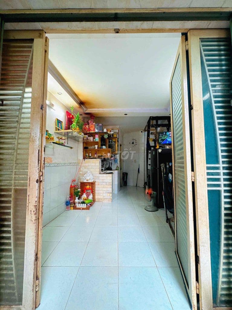 🆘Bán nhà P3Q8 gần cầu chữ Y-hẻm 3gác-3tầng 2PN-SHR ko QH-2,38tỷ TL - Ảnh 2