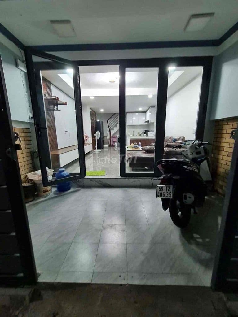 Siêu phẩm lô góc 4 tầng gò ô môi