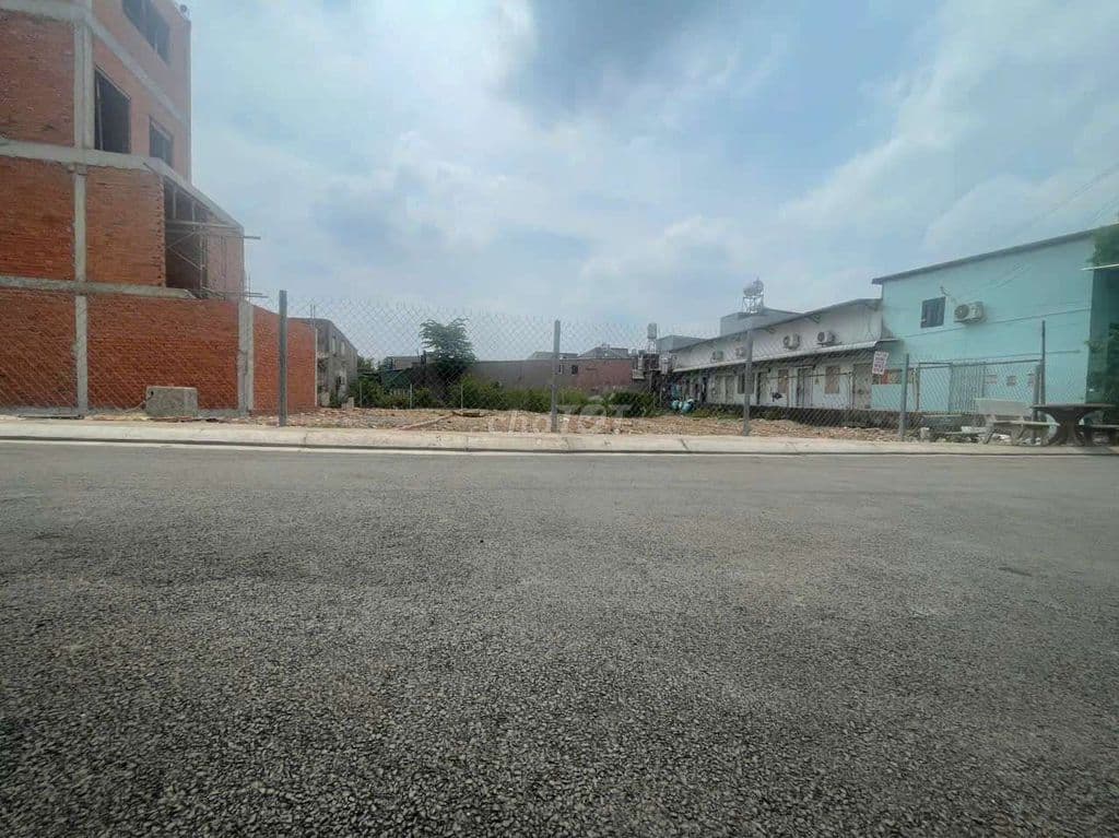 Đất thổ cư đường 12m khu dân cư
