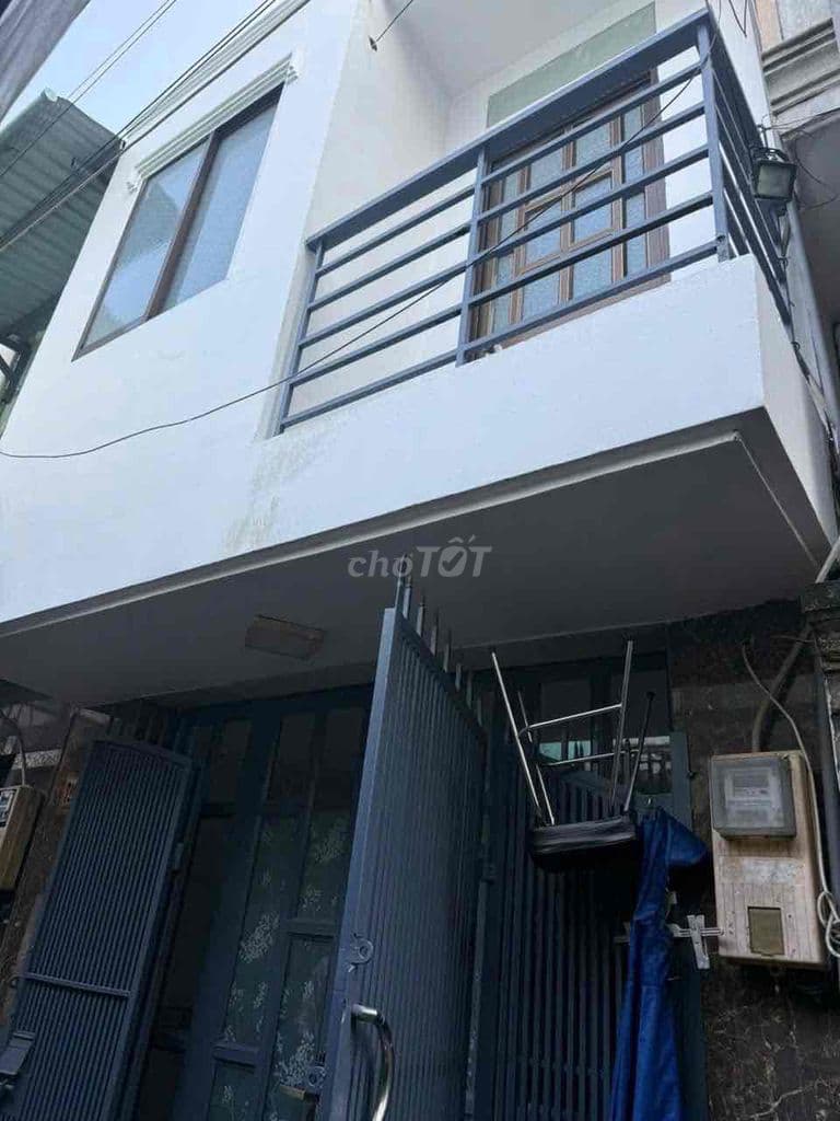 710 huỳnh tấn phát, quận7, hcm