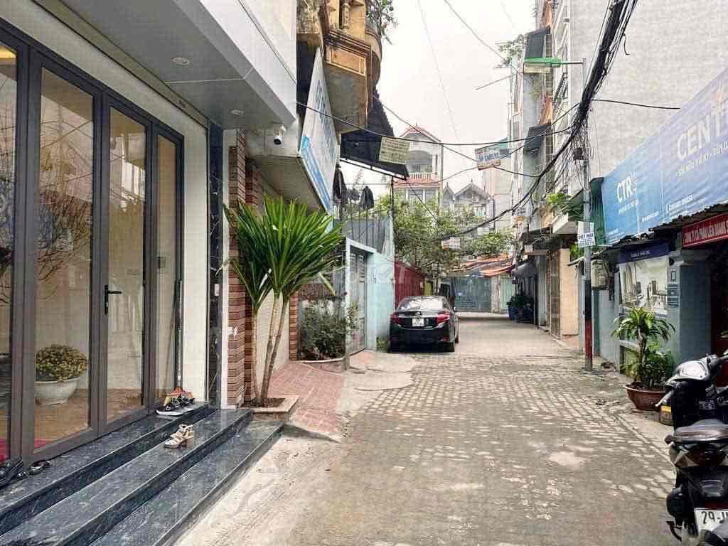 Ô tô đỗ phố Trương Định nhà dân xây chắc chắn ở ngay 55m x4T giá 7 tỷ