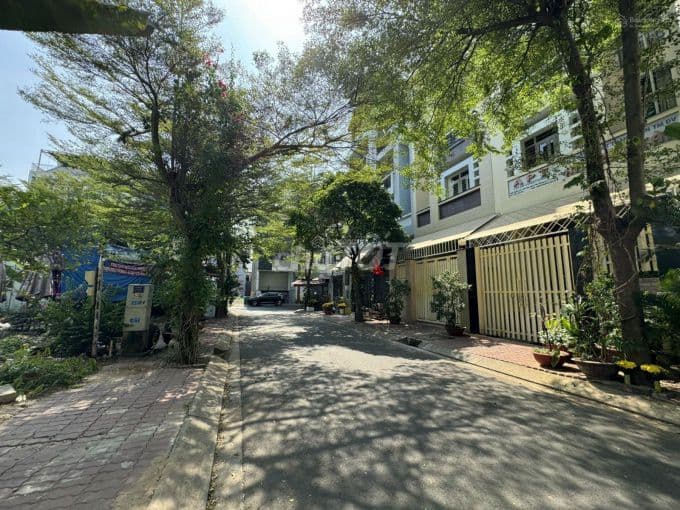 Nhà tôi chuyển nhà muốn bán lỗ miếng đất vuông vắn KDC Kim Sơn Quận 7 - Ảnh 2