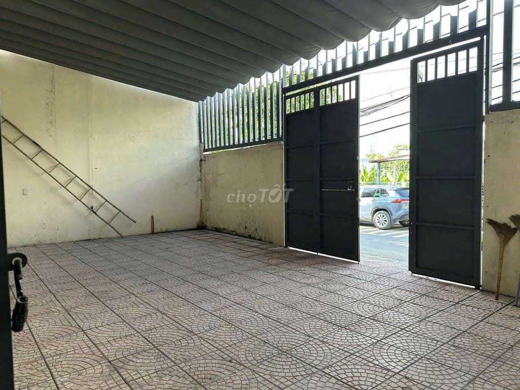 10 x 26 👉 Mặt Tiền Nhựa👉 Đất Có Xưởng Bao Rẻ Nhất Khu Vực Đông Thạnh - Ảnh 3