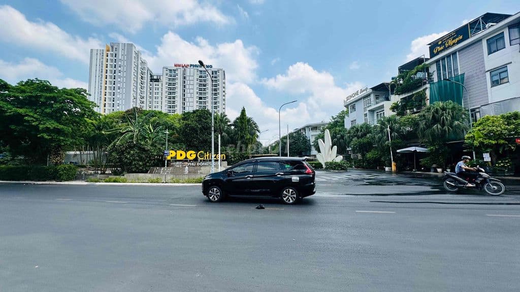MẶT TIỀN HIMLAM PHÚ ĐÔNG - 4 Tầng - 4PN - Giáp Phạm Văn Đồng - Khu VIP - Ảnh 3