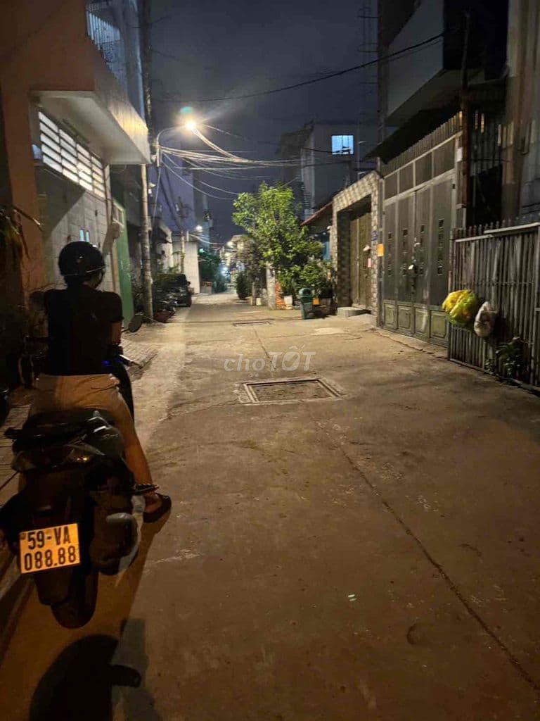 nhà đúc 4,5 tấm trường chinh phường đông hưng thuận Q12 dt: 107m2 - Ảnh 3