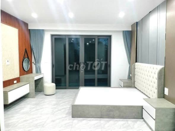 bán nhà 7 tầng Đống Đa view hồ nội thất cao cấp - Ảnh 3