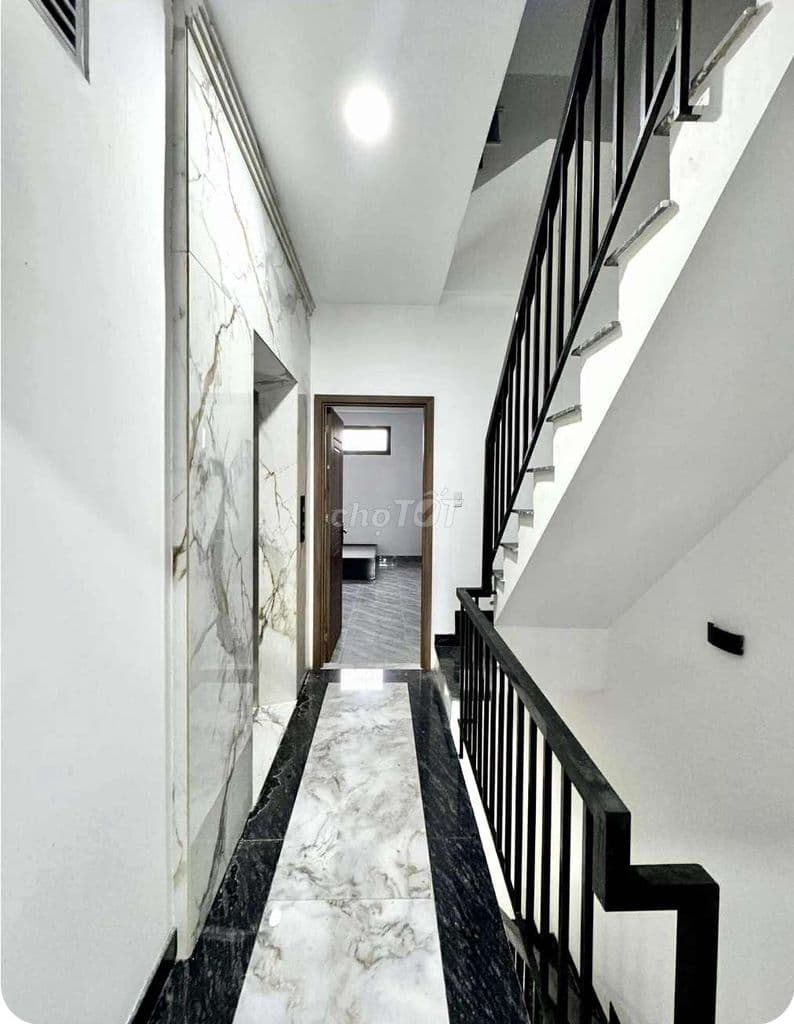 MẶT TIỀN 6 TẦNG 1 HẦM - CÓ THANG MÁY - Ảnh 3