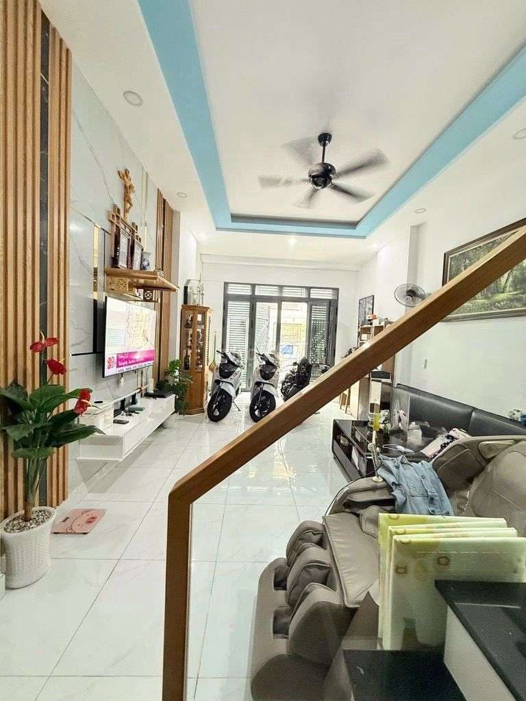 Chỉ 9.5 tỷ sở hữu ngay nhà Mặt tiền thép mới 2 tầng 48m2 .dtsd 79m2 - Ảnh 2