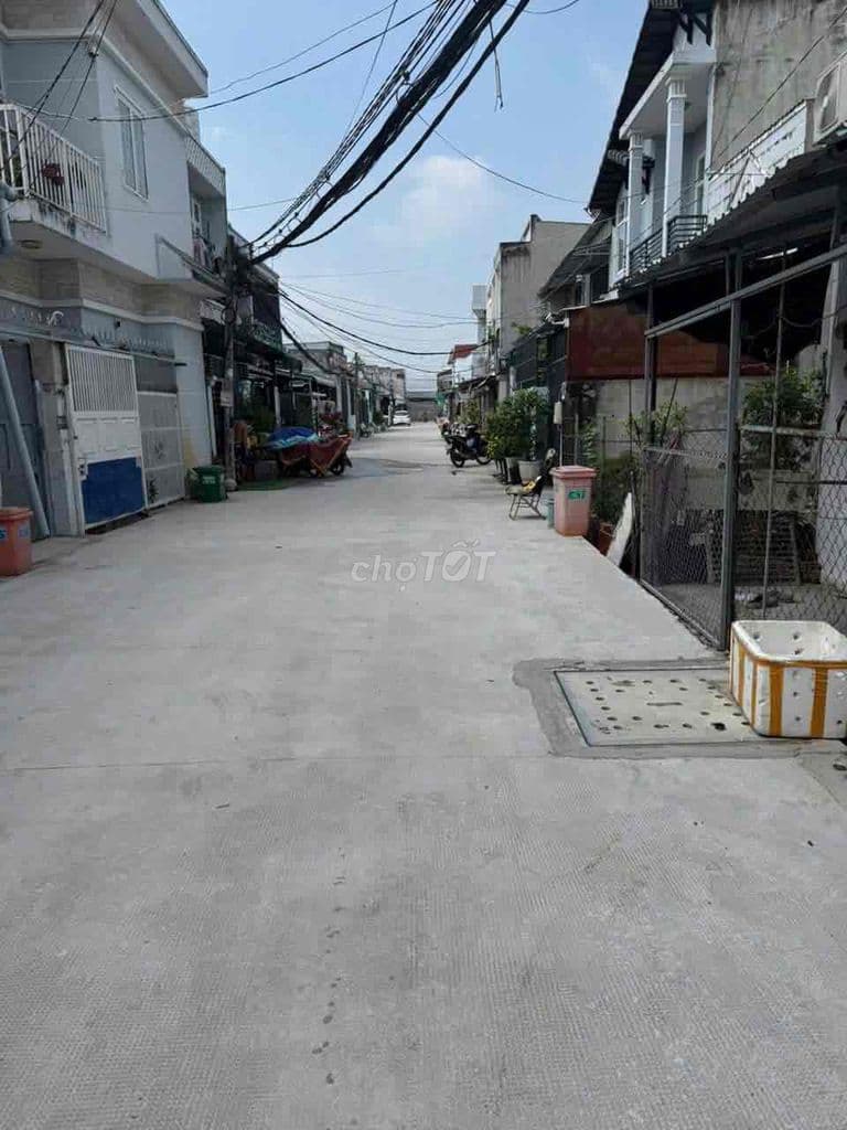 ĐẤT NGANG 7M HIẾM – 169m² – CHỈ 4,8 TỶ Diện tích 7m x ~24m, vuông đẹp