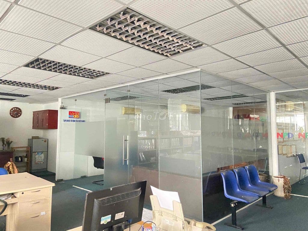 Văn phòng Q1 104m2, sàn trống đẹp, giá tốt - Ảnh 2