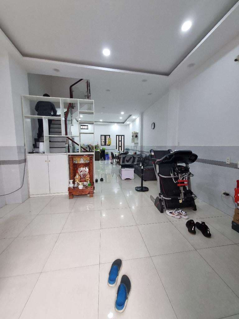 Giảm Sâu 1 Tỷ Nhà 3 Tầng-5 x 14-HXT 8m Thông - Lê Đức Thọ- Chỉ 6 Tỷ 45 - Ảnh 2