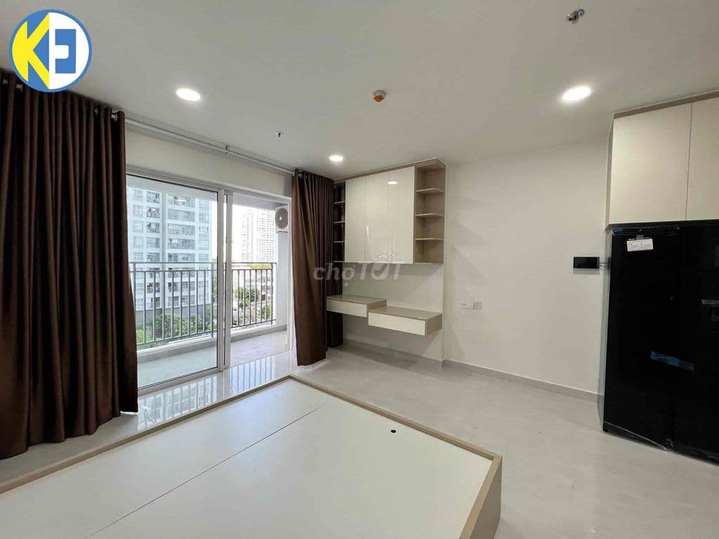 Chính chủ - Bán Sunrise căn 1 PN 40 m2 Cách RMIT và Phú Mỹ Hưng 1.5 KM - Ảnh 2