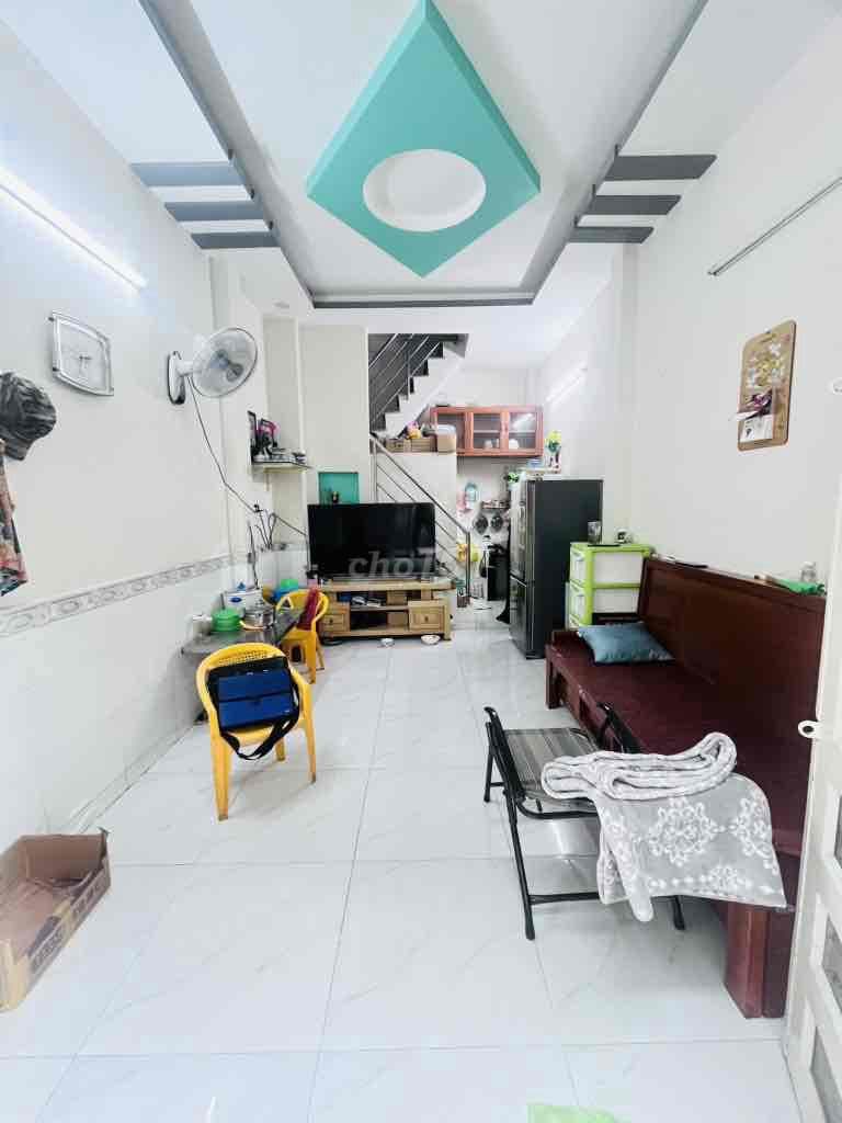 Q8-Nhà 4 tầng, DTSD 84m2, SHR chỉ 2 tỉ