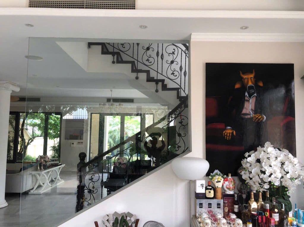 380M2 - 12M MẶT TIỀN - BIỆT THỰ C7 CIPUTRA VIEW HỒ CÔNG VIÊN SÂN GOLF