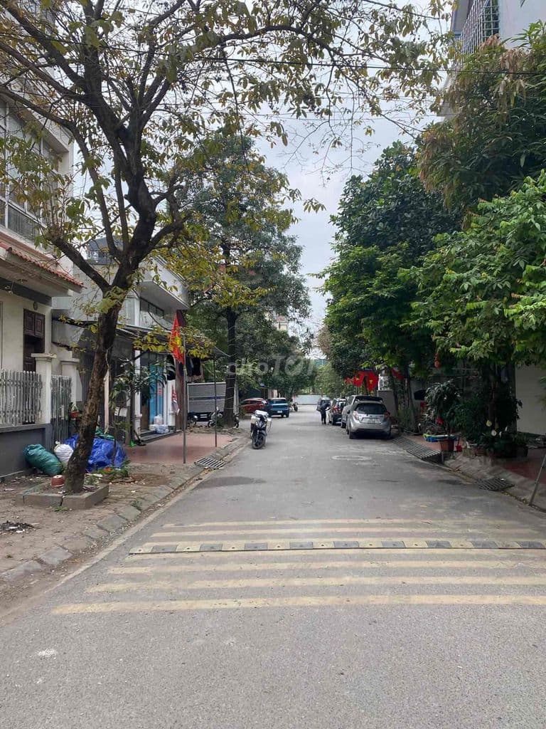 NHÀ 2 tầng x75m2 PHÂN LÔ XUÂN PHƯƠNG , CỔNG TRƯỜNG LIÊN CẤP PHENIKAA