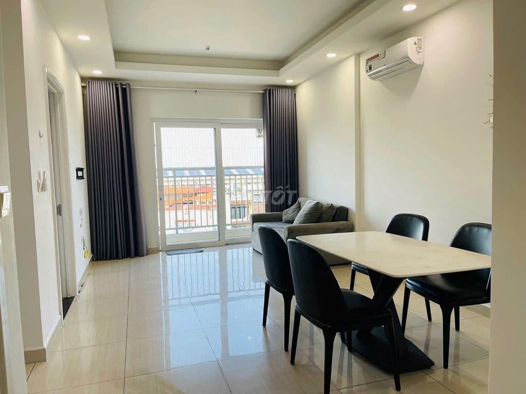 Cần bán căn hộ Moonlight Boulevard 2pn 68m 3.5 tỷ tặng nội thất ở liền