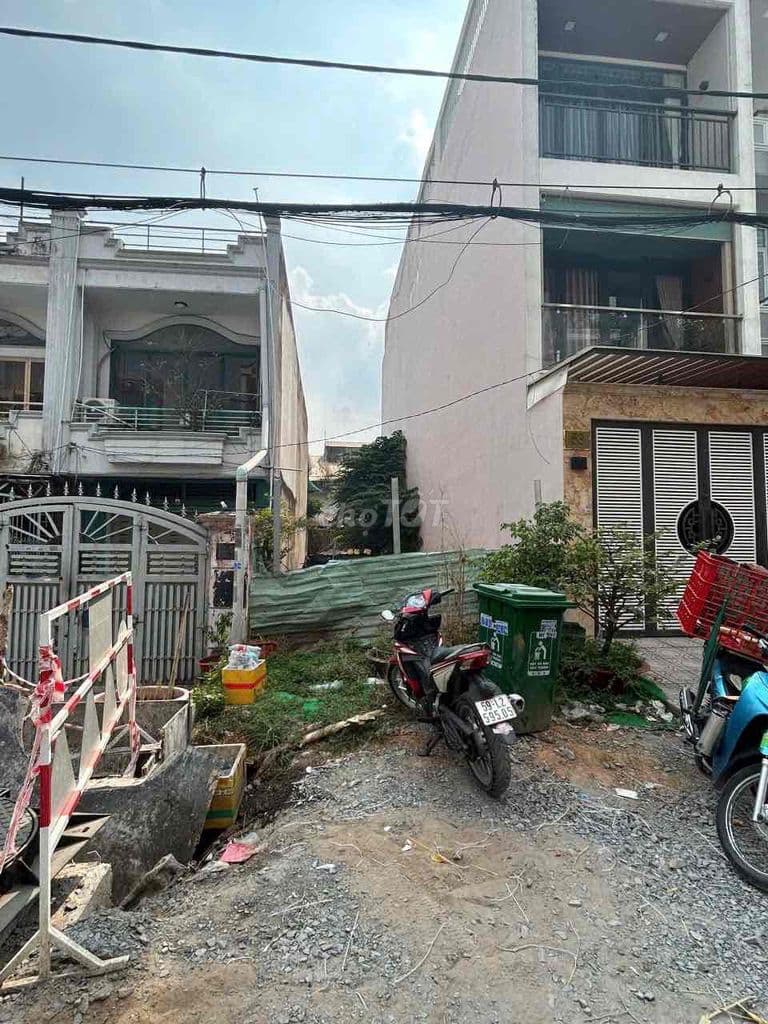 Cần bán đất đường số 4 khu 5 Hùng Vương phường An Lạ giá 7. tỷ 8