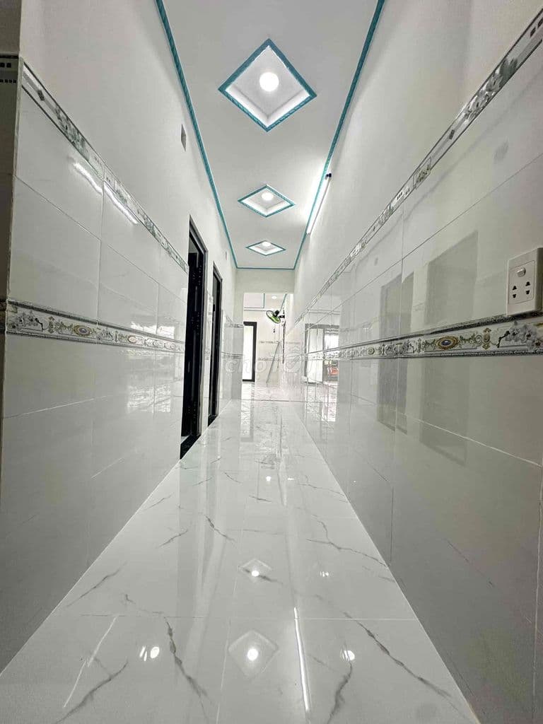 nhà cấp 4. hai phòng ngủ . 4m x 17m . thạnh xuân 25