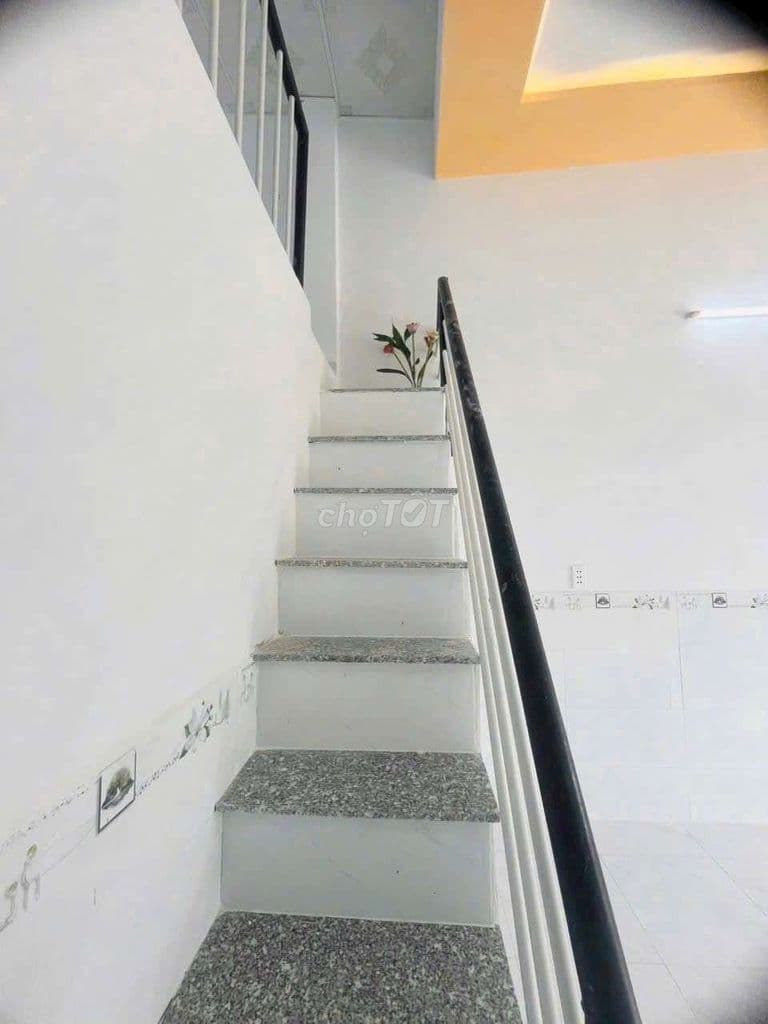 Bán nhà giá rẻ DT: 3mX16m 1T+ lửng 2pn đường 6m thông lung tung - Ảnh 2