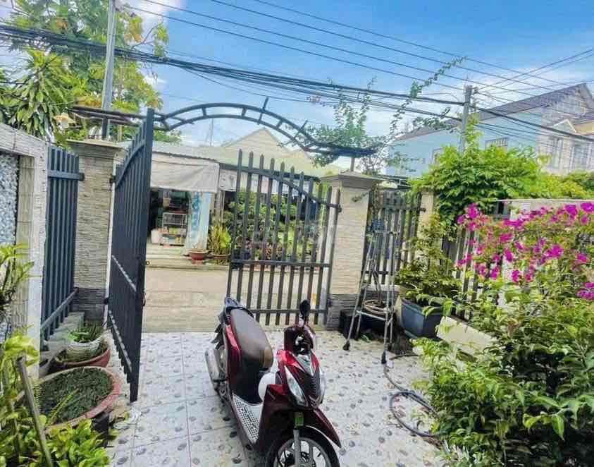 Bể nợ ra gấp căn nhà gần vòng xoay An Lạc - Ảnh 2