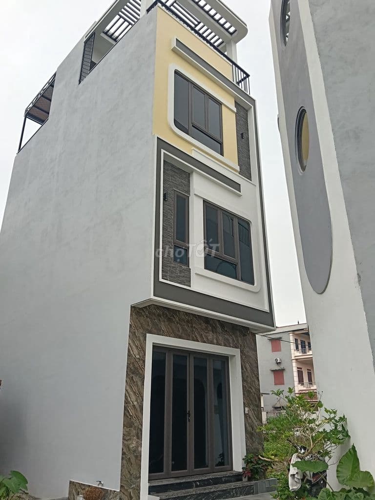 👉 NHÀ ĐẸP 4 TẦNG NGÕ RỘNG Ô TÔ TRÁNH KÉM 4 TỶ ĐÔNG ANH,HÀ NỘI - Ảnh 2