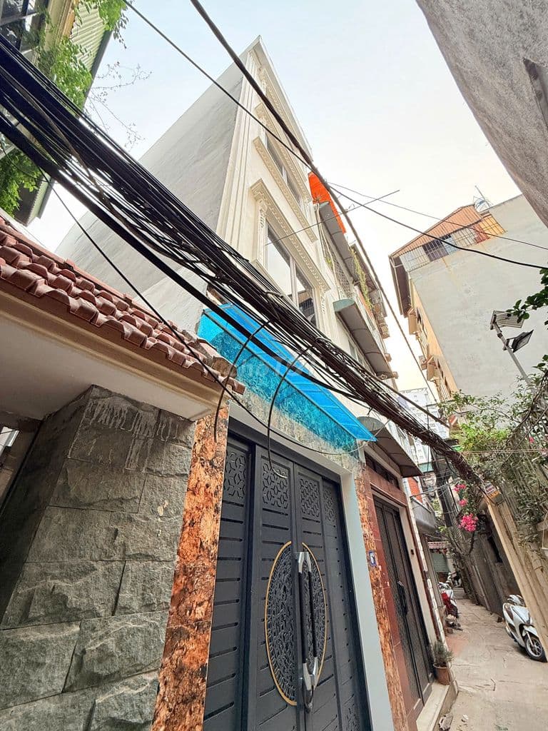 Minh Khai - Đại La - 36m2 - 4 tầng lô góc - nhỉnh 8 tỏi.