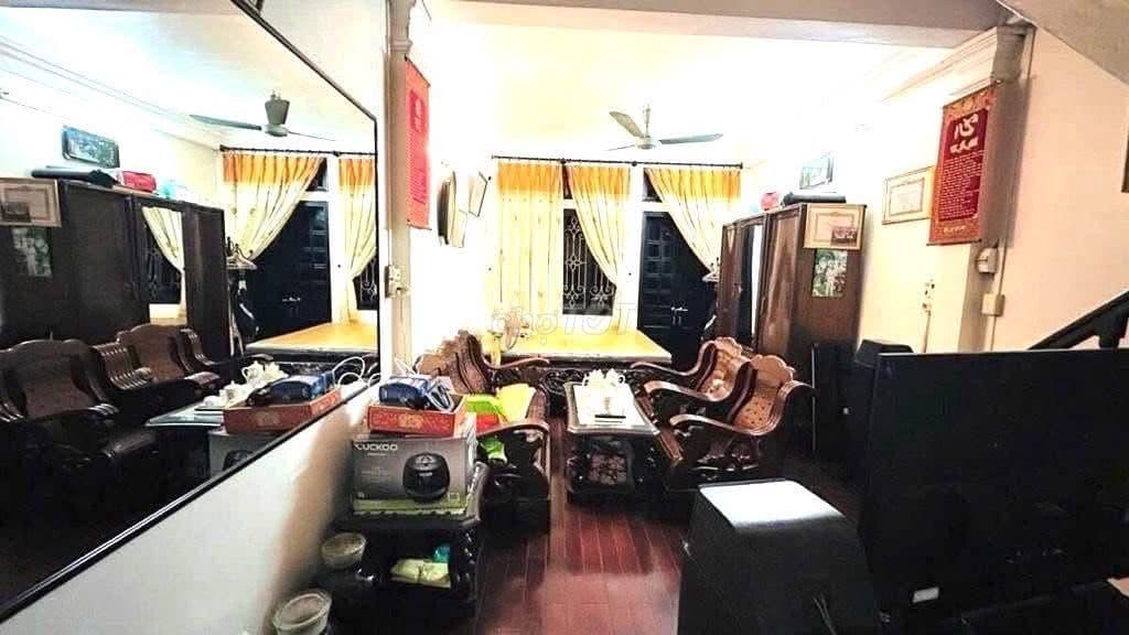 bán nhà dân xây Cát Linh Đống Đa chỉ 7.25 tỷ - Ảnh 3
