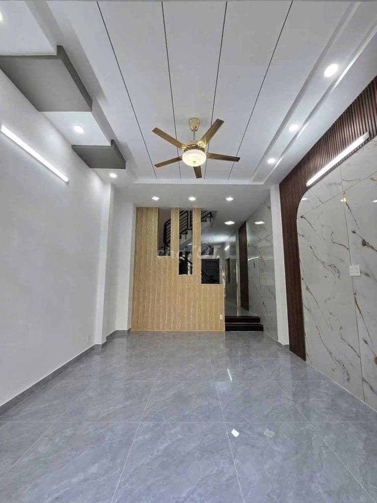 Mặt tiền ngay công viên kdc Bông Sao P5 Quận8 - Ảnh 2