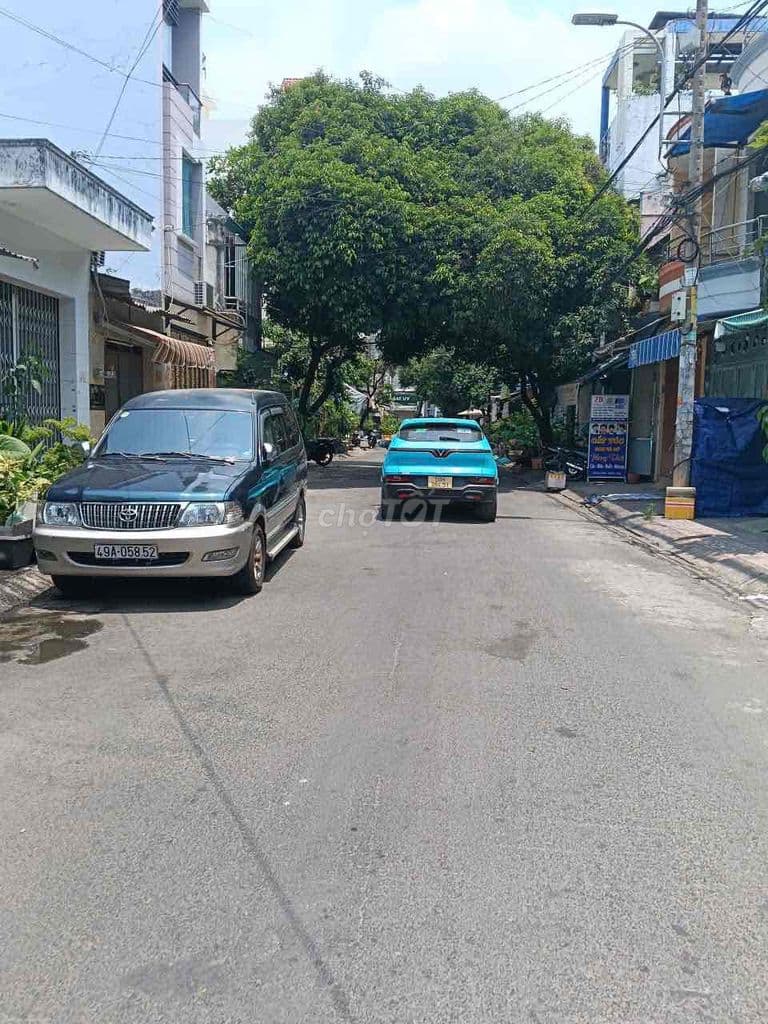 Nhà Mặt tiền hưng phú giá tốt