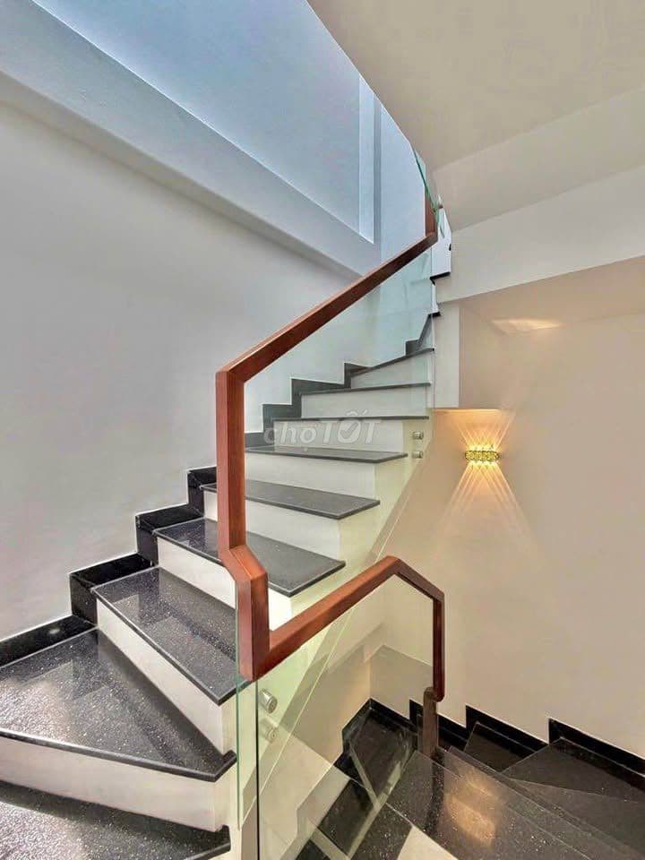 HÀNG HIẾM GIÁ TỐT NHÀ HXH HUỲNH VĂN BÁNH PHƯỜNG PHÚ NHUẬN QUẬN P.NHUẬN - Ảnh 3