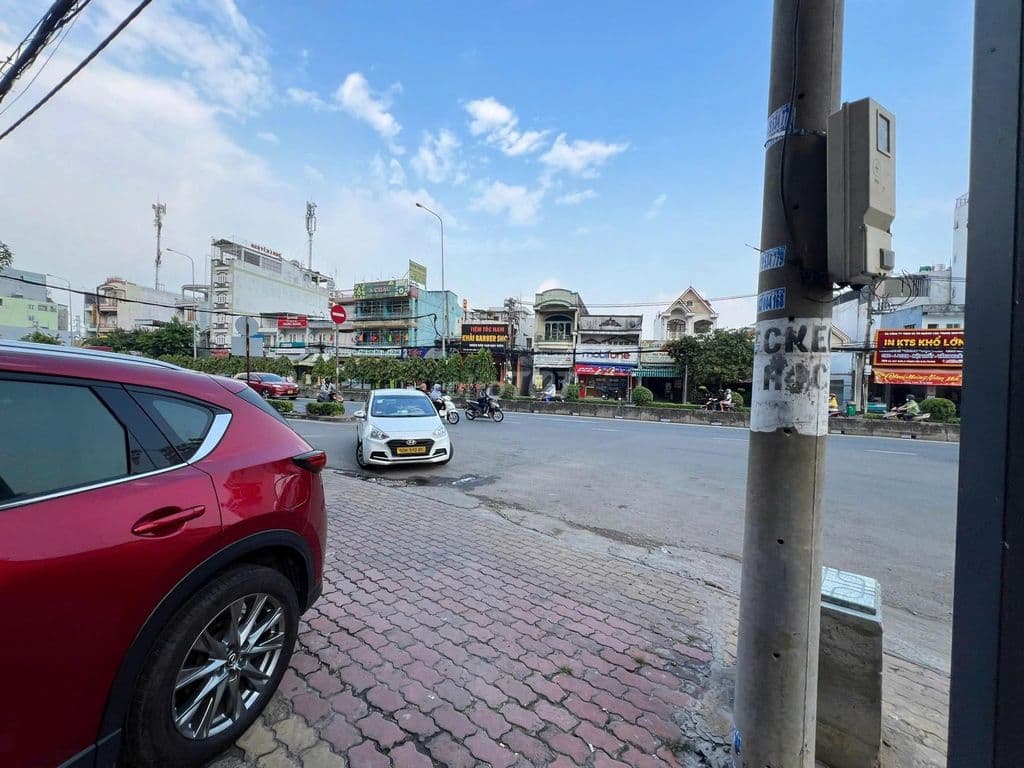 🏡 BÁN NHÀ MẶT TIỀN ĐƯỜNG LỚN – DIỆN TÍCH RỘNG – FULL NỘI THẤT - Ảnh 2