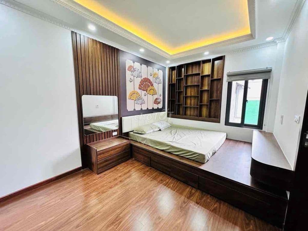 Bán Nhà Cầu Giấy 42m2 - 5 Tầng - Gần Phố - Ngõ Thông - Ở Ngay - 9 Tỷ - Ảnh 2