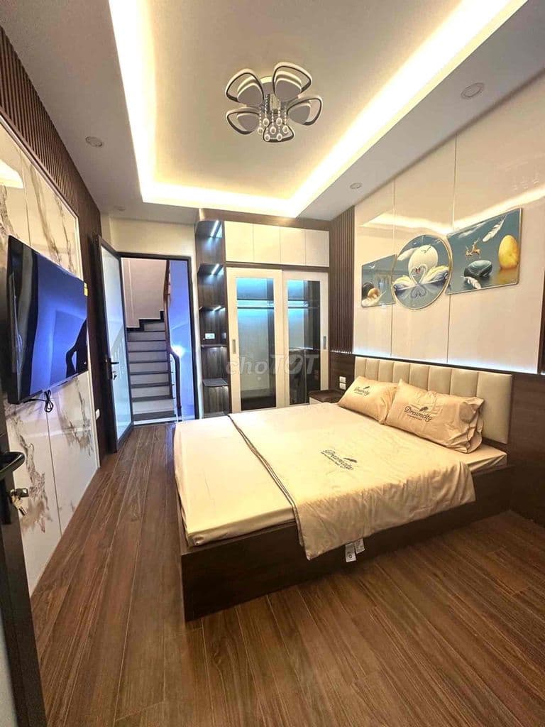 Bán Gấp nhà Hai Bà Trưng 25m2 x 5 tầng chỉ 6,3 tỷ - Ảnh 2