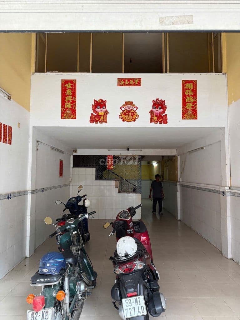 BÁN NHÀ MẶT TIỀN KHU KD XUNG QUANH NHIỀU TIỆN ÍCH ĐƯỜNG 5 CXBT