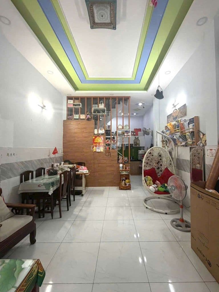 Bán nhà sổ hồng riêng đường Lê Văn Quới: 4mx10m đúc 1 trệt 1 lầu - Ảnh 2