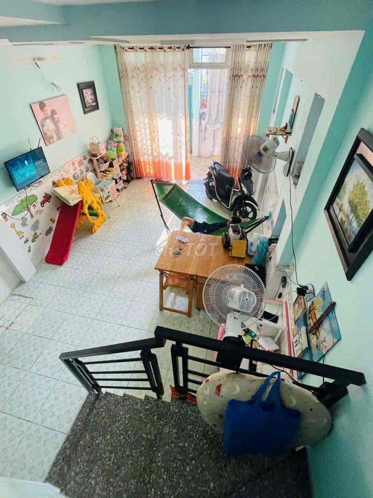 Bán nhà 4x11m, 1 lầu, 2pn, hẻm 3m, cách mt 20m, ĐHT, Q12. SÁT KDC AS - Ảnh 3