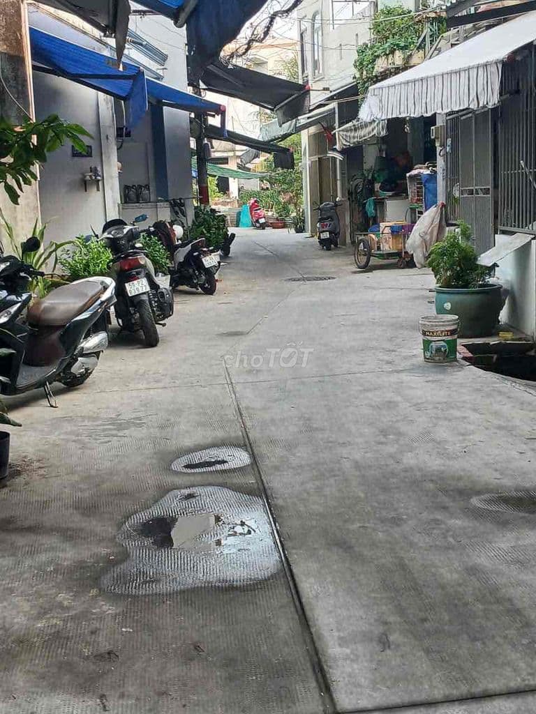 NHÀ NGỘP- NI SƯ HUỲNH LIÊN- P.10 TÂN BÌNH- HẺM Ô TÔ QUAY ĐẦU 2TẦNG- 4