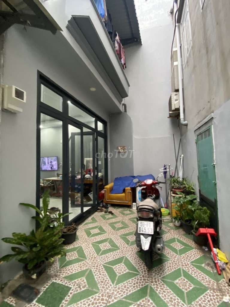 bán nhà Lý Tuệ giá nhỉnh 4 tỷ, diện tích 4.15x2.12m2