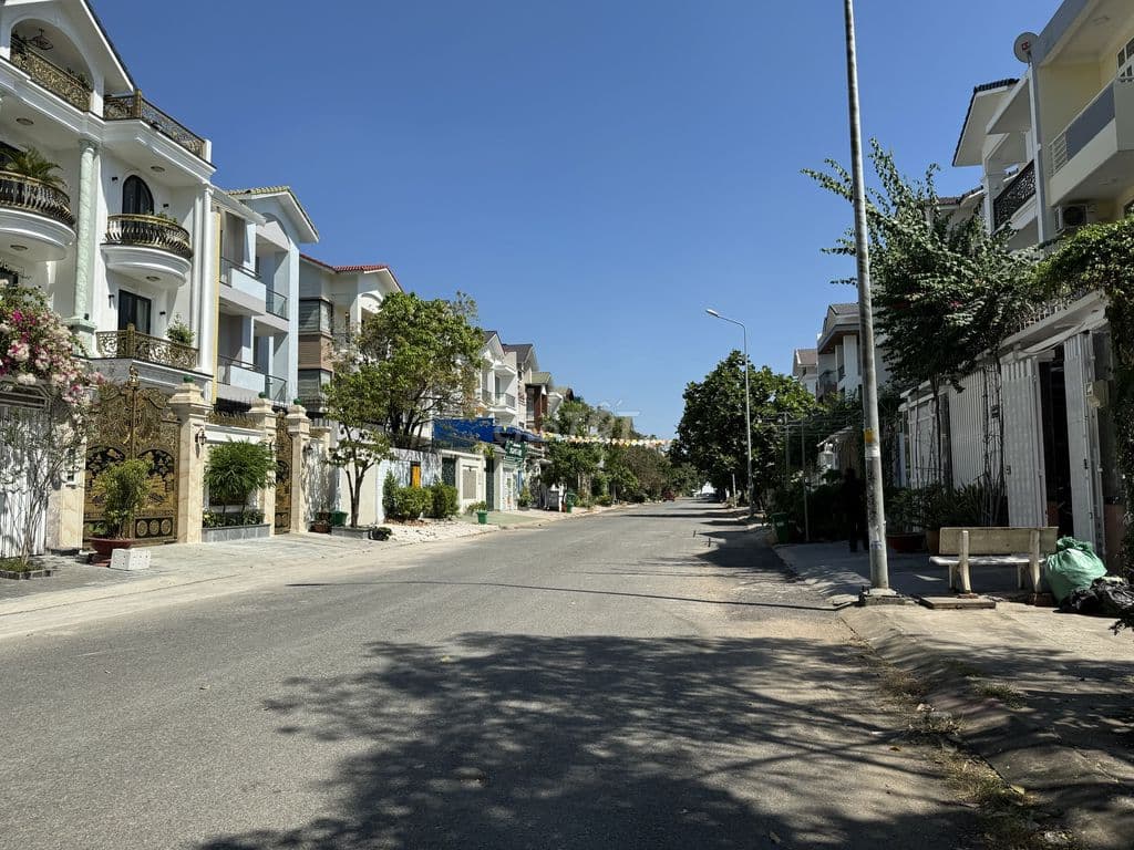 Bán Gấp đất 220m2 Biệt thự 235 Đặng Thùy Trâm- Giá 73tr/m thương lượng - Ảnh 3