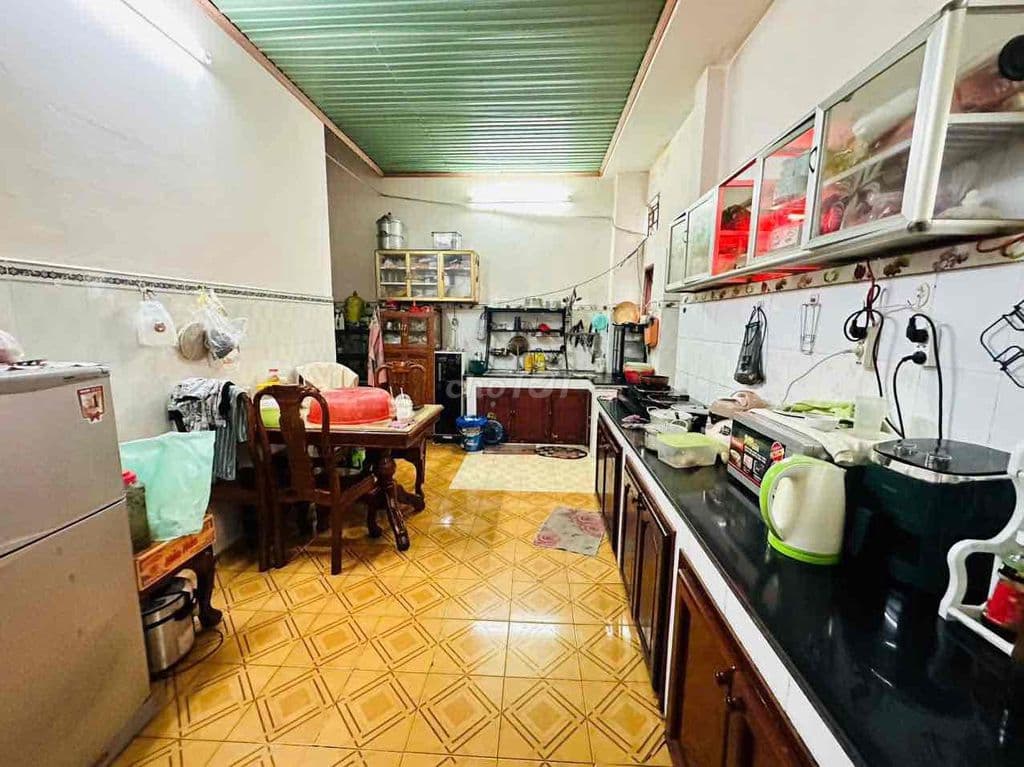 Nhà 2 Tầng Có Sân Oto - Mặt Tiền Đại Học Cảnh Sát - 125M2 - Ngang 5,9M - Ảnh 3