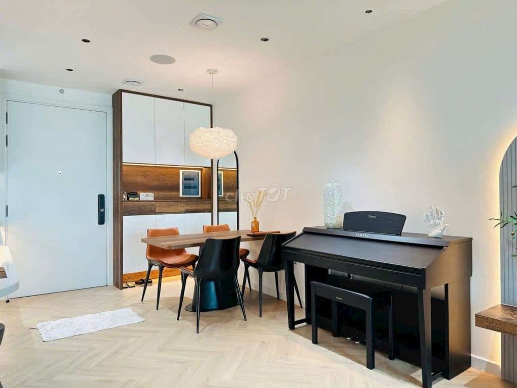 Cho thuê căn hộ quận 1 chung cư vinhomes golden river bason 1PN. - Ảnh 2