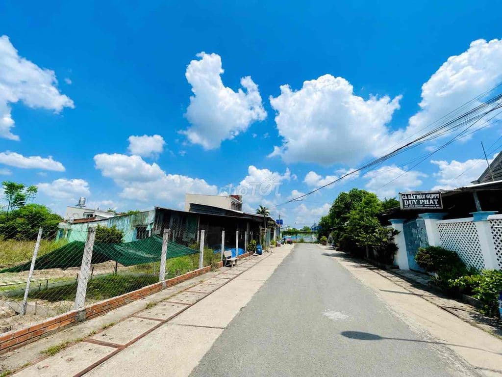 CÒN 1 LÔ ĐẤT MT ĐƯỜNG 33 CHỢ VIỆT KIỀU ,SỔ HỒNG RIÊNG - Ảnh 2