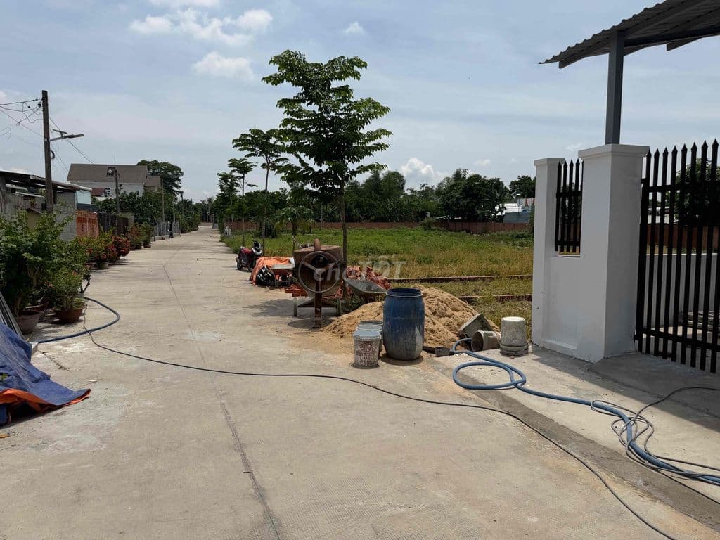 Đất nền thổ cư xây nhà ngay trung tâm xã phú hoà đông,Nguyễn Thị Thôn - Ảnh 3