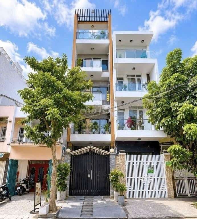 Ngộp bán bằng giá đất Nhà 5 Tầng Mặt Tiền Đường số Tân Quy Quận 7