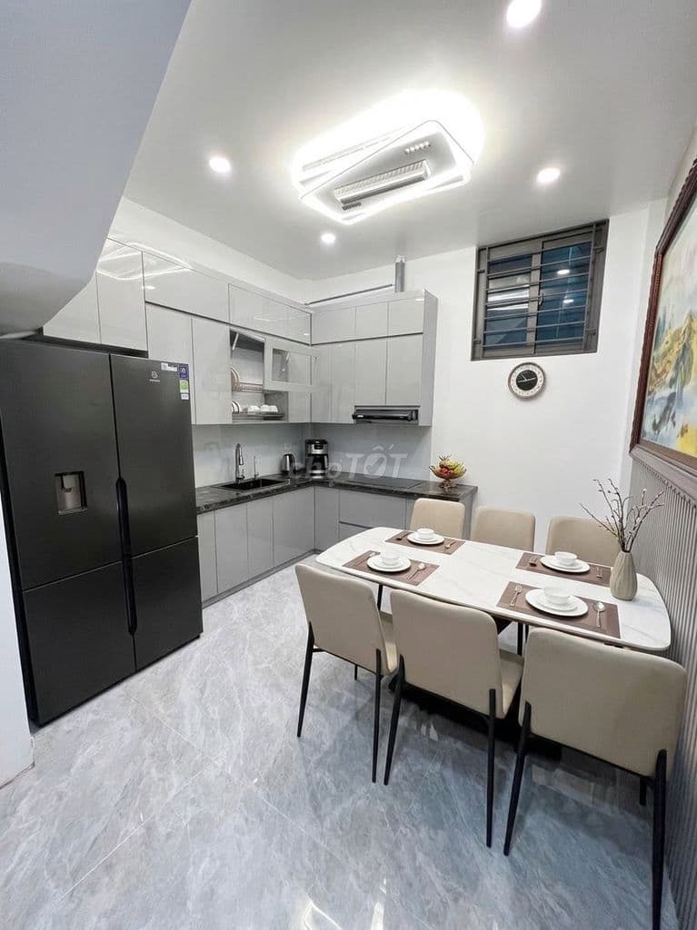 Bán nhà Ngã Tư Sở 46m2 x 5T tặng full nội thất - Ảnh 3