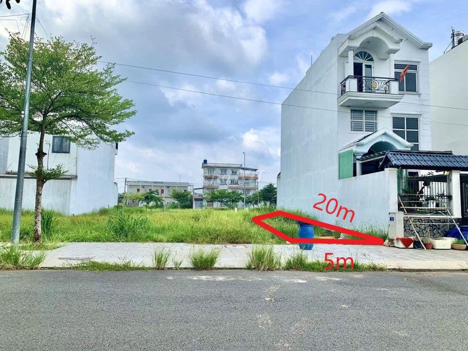 CẦN BÁN GẤP LÔ ĐẤT Ở TÂN THÔNG HỘI GIÁ CHỈ 520 TRIỆU 100M2, SHR - Ảnh 2