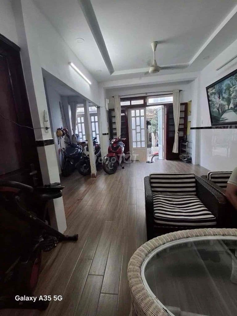 NHÀ 1 TRỆT LẦU 4PN 72M2 GẦN MT NGUYỄN XÍ P13 BÌNH THẠNH CHỈ HƠN 6 TỶ