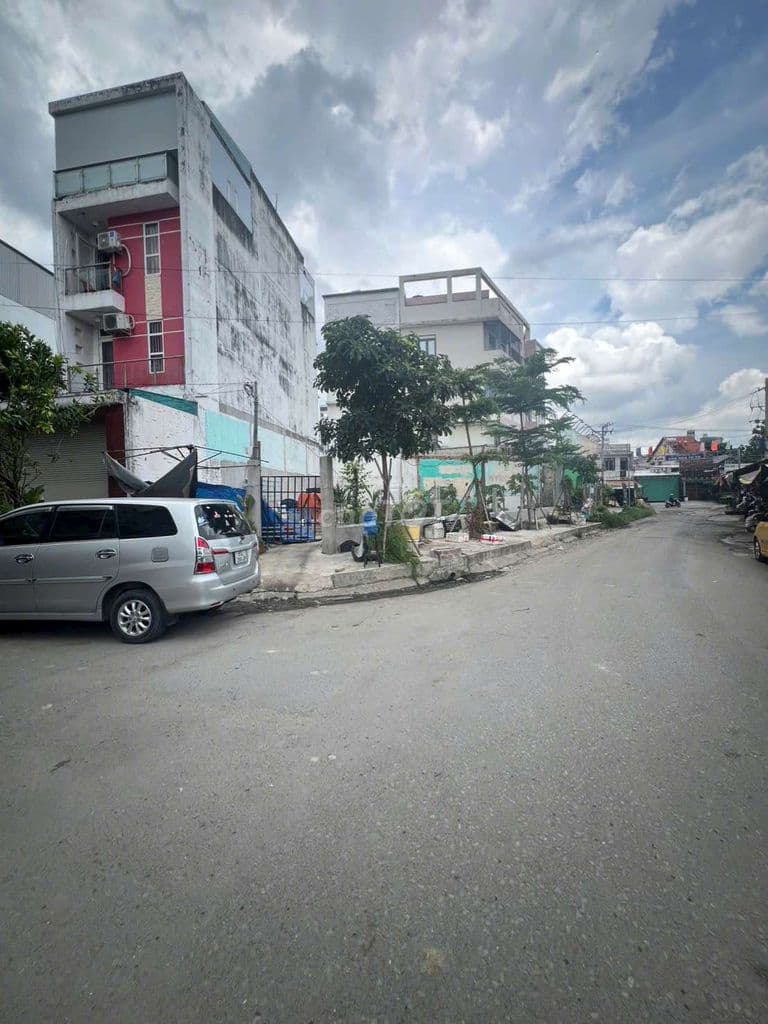 đất mặt tiền hà huy giáp vào - Ảnh 3
