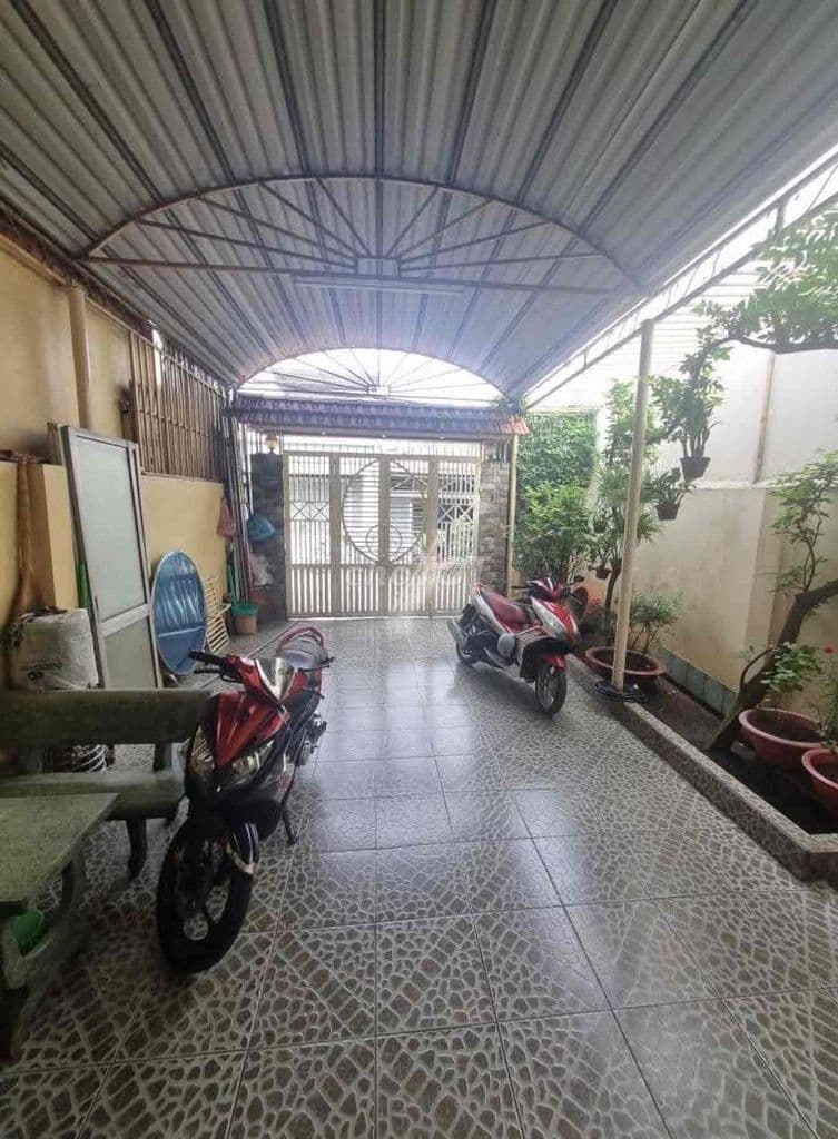 MẶT TIỀN ĐÔNG HƯNG THUẬN 09- NGUYỄN VĂN QUÁ.CHỈ 5.9 TỶ- 3 TẦNG-4.5*20M - Ảnh 2